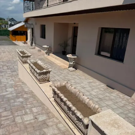 Konukevi Casa Aylin *