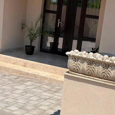 Casa Aylin